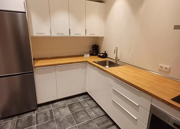 Old Town Sxvi - Adults Only